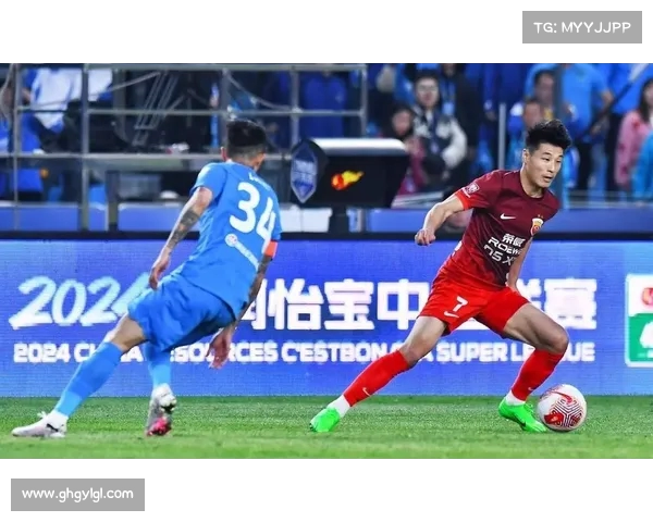 申花锋霸连续五轮未能进球 跑位问题或将导致失去主力位置 申花锋霸连续五轮未能进球 跑位问题或将导致失去主力位置